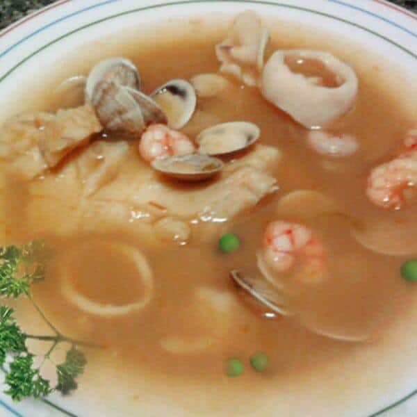 Sopa Marinera (seafood soup)