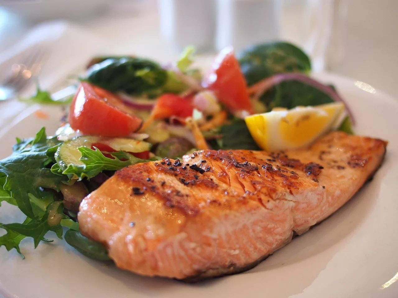 balsamic-salmon-catering